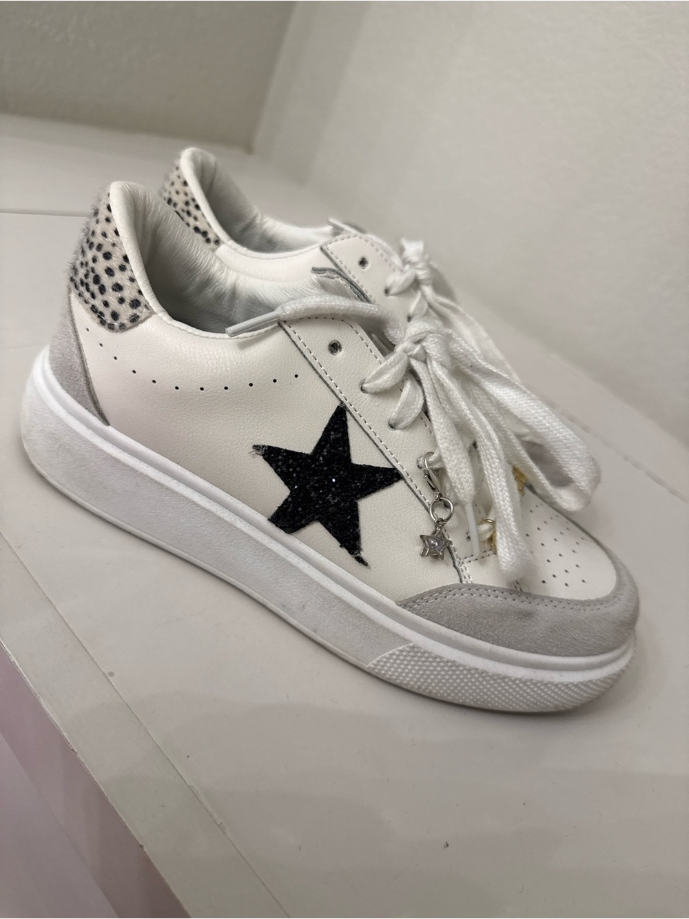 Vintage Havana Star Lace-Up Sneakers with Black Star Accent